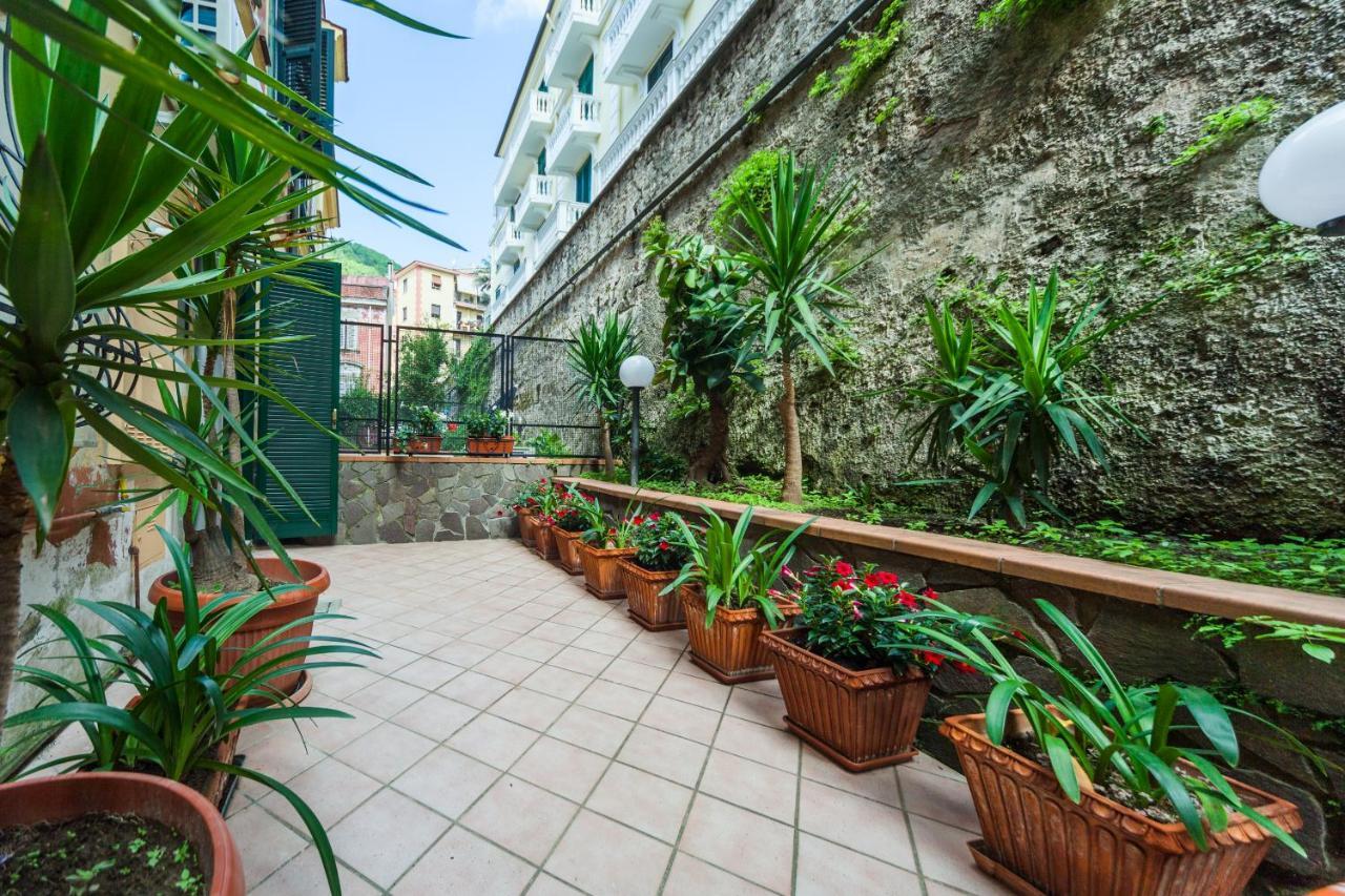 Apartamento Divina Costa Salerno Exterior foto